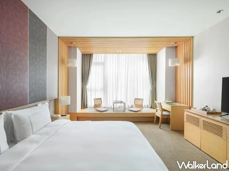 住宿買七送一！宜蘭礁溪長榮鳳凰酒店線上旅展，桂冠自助餐買十送一、溫泉泡湯美食37折起。