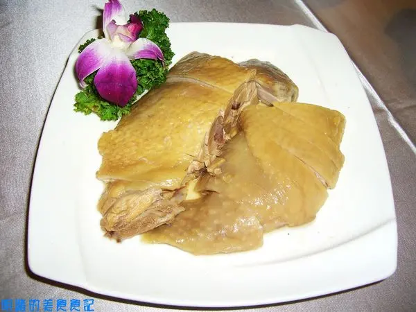 上海鄉村美味的醃篶鮮湯、蟹黃豆腐、紹興醉雞                
      