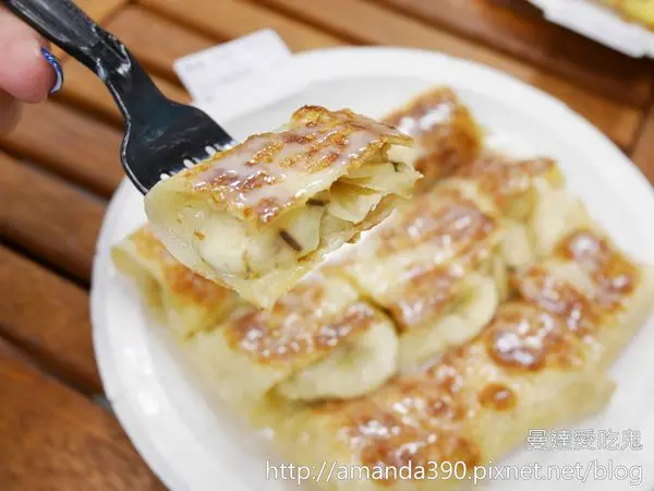 【台南食記】永康區 香蕉煎餅&泰式奶茶 ● 濃濃煉乳交織甜蜜滋味 ● 螞蟻人的最愛！❤❤