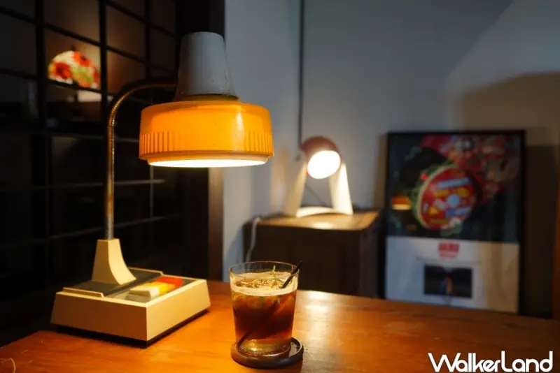 台中老宅咖啡廳加！Room808 藏在台中文學館的日式咖啡廳，音樂迷要來。