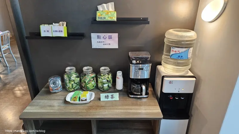 友愛礁溪溫泉飯店點心區