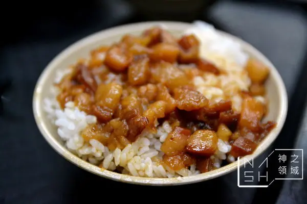 [捷運三重國小美食] Nash 吃 今大滷肉飯 讓人無法放棄滷肉飯的屌店