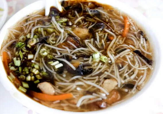 宜蘭縣冬山鄉許家米粉羹》冬山火車站前米粉羹