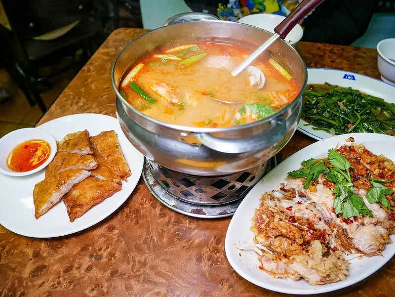 公館巷弄隱藏泰式料理，母女的店超道地泰味，平價學生上班族首選！