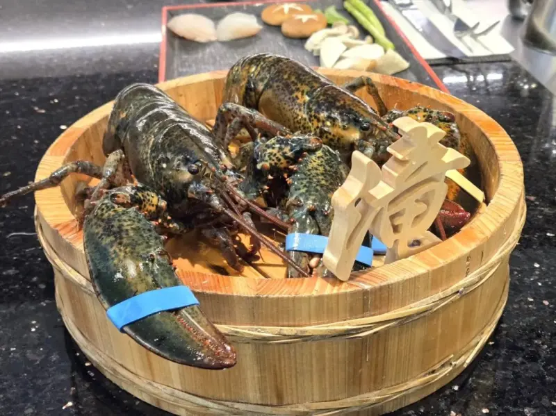 滝 精緻鐵板料理｜林口最強無菜單鐵板燒！2080就吃得到日本A5和牛、活體龍蝦！林口鐵板燒推薦、林口高級鐵板燒推薦、林口約會餐廳推薦 - 佛系旅遊筆記