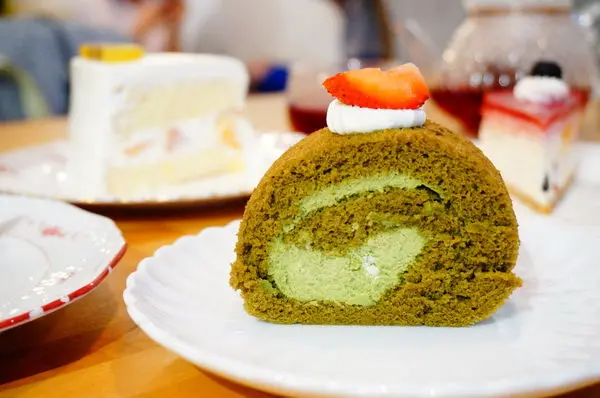 │食記│台北/圍裙咖啡X鄉村風格咖啡館X民生社區❤巷弄中的手作甜點