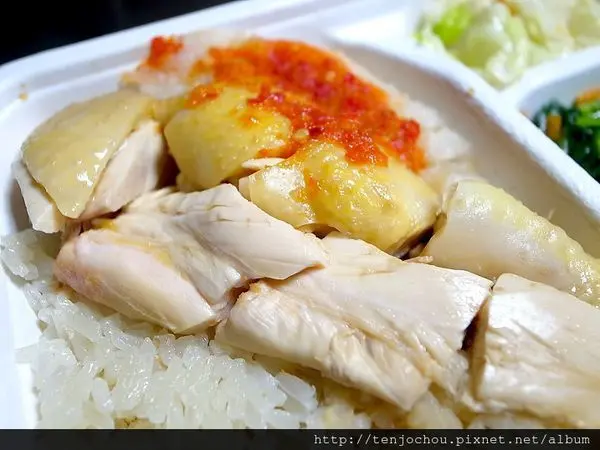 花花，甲飽沒【台北食記】文慶雞 新加坡文東記台北直營店 超好吃海南雞飯 東區忠孝復興站 忠孝新生站 北科大必吃美食