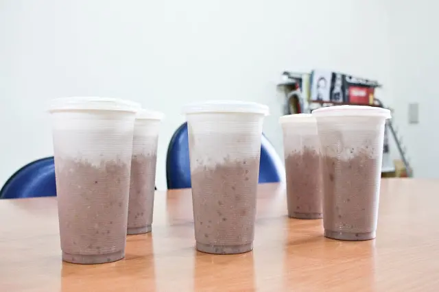 
高雄排隊店~真材實料芋頭西米露~小雅茶飲~
