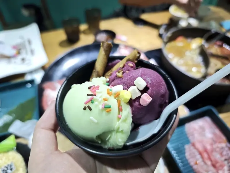 吃。台南市。美食|中西區 。「肉多多火鍋－台南新光中山店」網