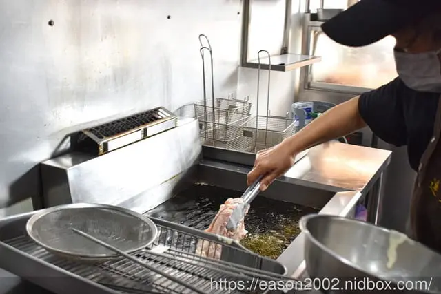 2025-09-23-13-36-20-829