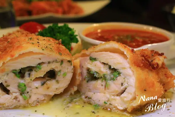 【彰化員林美食餐廳】員林水刺間異國餐廳❤超級邪惡美食的俄羅斯爆漿美食雞輔炸雞。員林餐廳/彰化餐廳美食