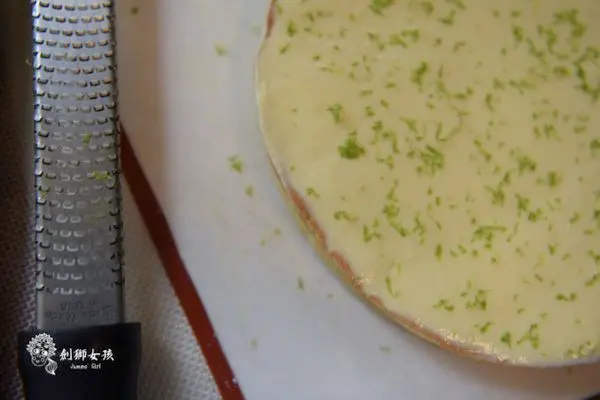 【台南隱藏版甜點】不在菜單上卻超爽口涮嘴的〖1982法式酥脆檸檬塔〗