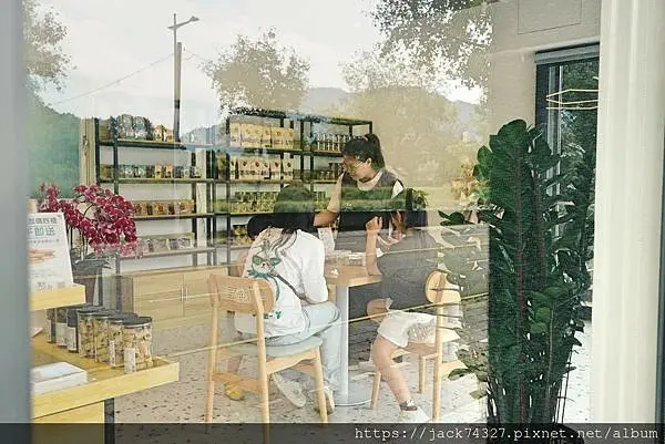 {桃園美食}Soyue層玥 千層酥燒菓子大溪伴手禮盒專賣店海