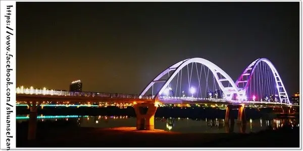 ◊ 新北市週休這樣玩 ➩ 淡水老街 鼎宴小鋪 藤喜家 勾勾冰霜淇淋 新莊 新月橋