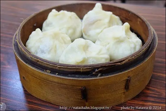 【享食】台中北區 ♠ 天津小狗子湯包 ✶ 巨大型湯包、小心第一口汁液橫流！