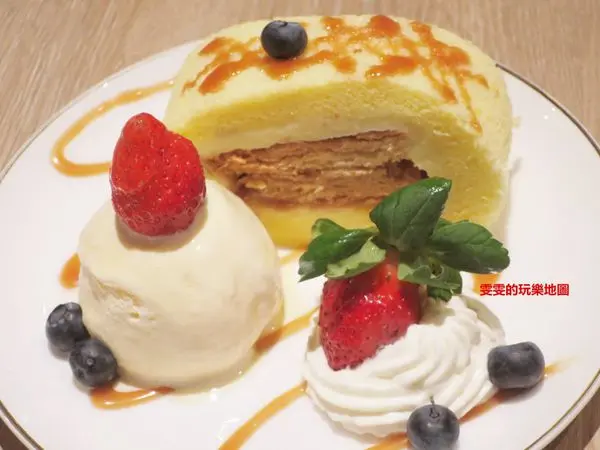 [桃園中壢]好咖howcup curry cafe~網路人氣諾亞半熟蛋糕實體店面誕生啦/中壢美食/中原美食/中原大學/停車方便