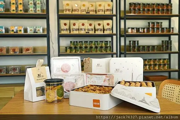 {桃園美食}大溪伴手禮推薦：「Soyue層玥 千層酥燒菓子大