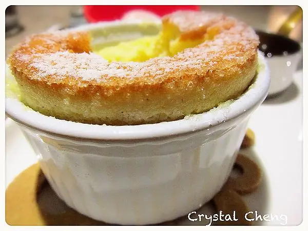 【台北好食推薦】咖朵咖啡 Caldo Cafe 澎澎鬆鬆舒芙蕾安蹄好難抗拒吶!