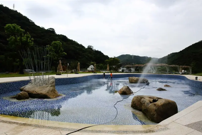 新北萬裡新景點推薦！亮山川景觀休閒園區，戲水新秘境，佔地很大