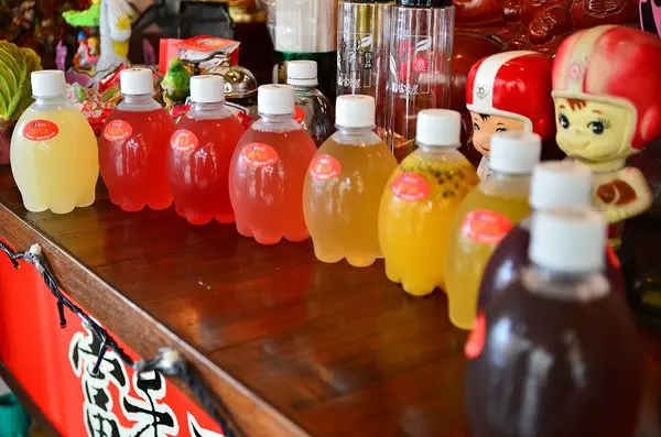 【台南中西區】『富香屋』~不含色素香精的古早味手工汽水　天然A尚好！