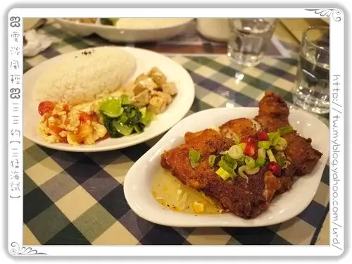 壹家咖啡Yi+ CAFE／下次....我還是要吃酸辣椒麻雞風味餐！太威了！