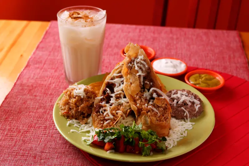 道地的墨西哥餐廳~有外國帥勾主廚唷！