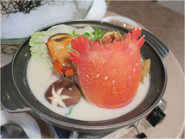 宜蘭 山渡空間食藝~旭蟹牛奶鍋。糖絲沙拉。分子料理果醋(讀者優惠)        
      