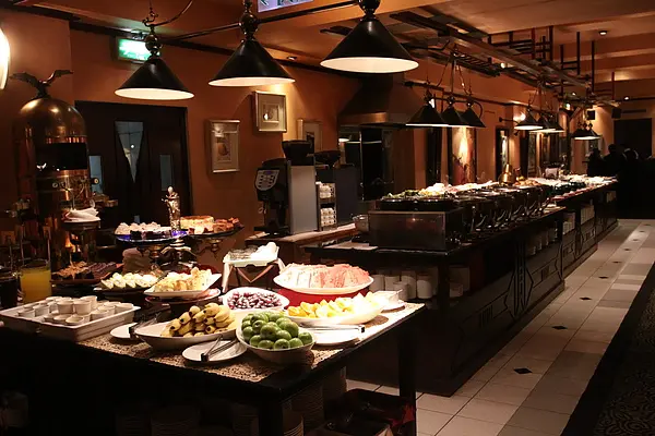 仁愛路‧沾美優質自助餐