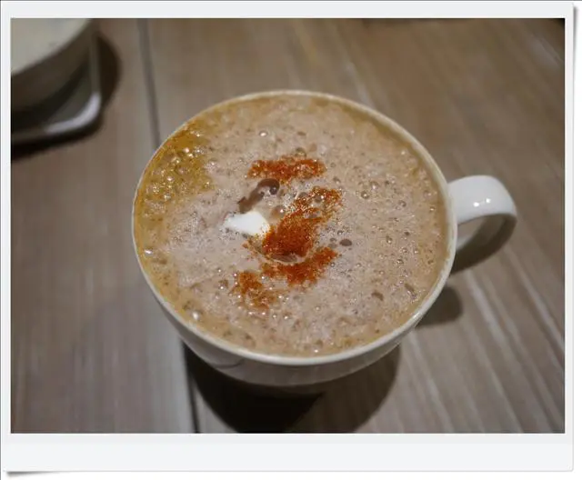 [信義區] Ms.Bubble Cafe --- 火爆安妮摩卡，你敢挑戰嗎??