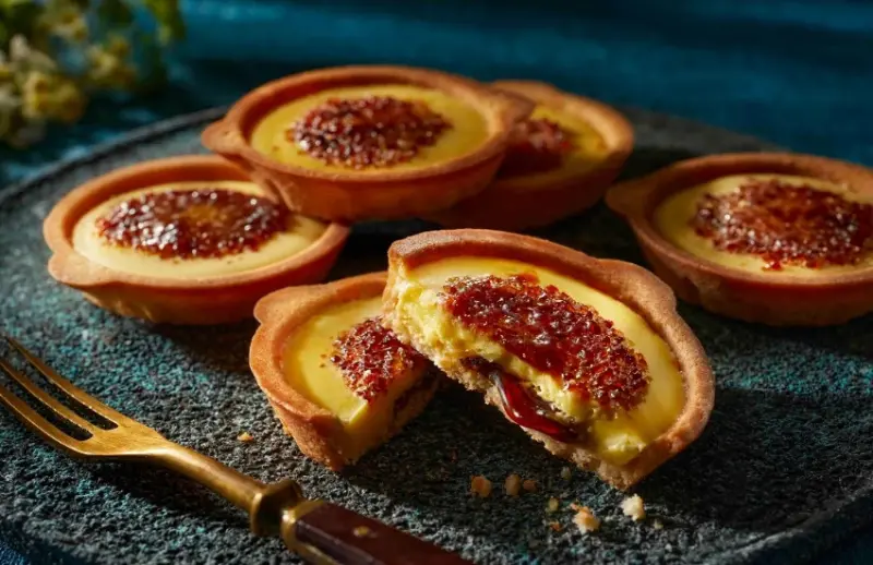 東京車站最新人氣伴手禮TOP10出爐！超強焦糖奶油塔、開心果夾心餅等，和洋融合出多種誘人甜點。