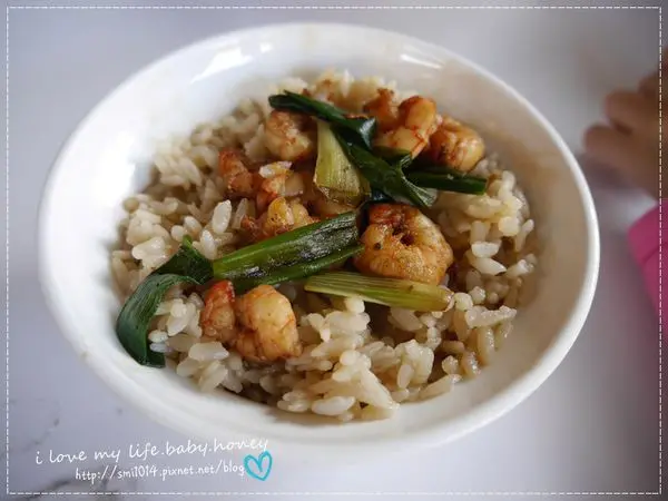 【台南美食】吃過就難忘!!半熟鴨蛋黃配上甘甜蝦仁的絕妙口感。矮仔成蝦仁飯 (附菜單)