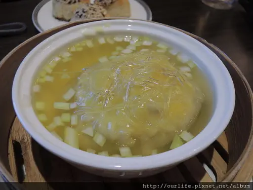 台中．原價依舊吃的很爽快的飲茶@哄供茶餐廳(+wifi)