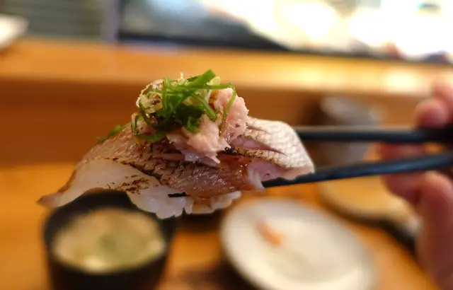 [食記] 心月懷石日本料理。無菜單料理--月套餐、懷套餐 (世貿信義商圈)