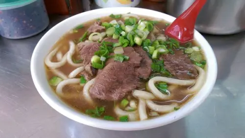 劉山東：清燉牛肉麵讚(台北車站)