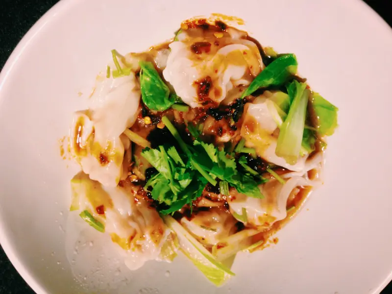 ✖ 2014台北板橋 ✖  七星級噶瑪蘭黑豚內餡！板橋黃石市場五十五年老店－－老曹餛飩！皮透薄滑嫩肉餡扎實的平價美味