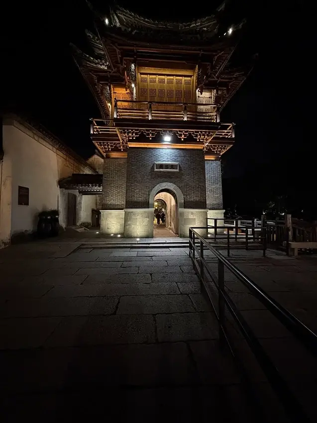 2025蟹逅故事江南D3. 10/20㊀📸烏鎮風景區、和合二