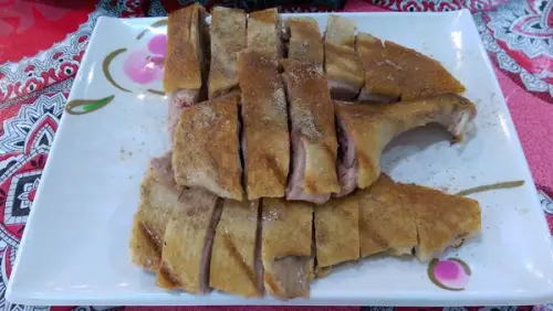 大坪鴨肉麵：大推糖燻鴨肉！市長也來過！(造橋)