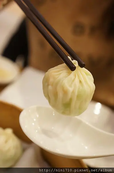 台中美食~鼎泰豐令人意猶未盡的蝦肉煎餃與一絕的炒飯