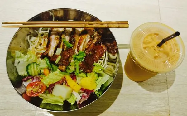 台南 ✿ 山林香Shan Lin Xiang ✿ 酸酸辣辣好開胃! 最清爽的泰式料理~