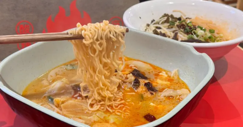 海底撈新品牌「圈粉舖子」開了！自助麻辣燙50元開吃，信義區美食加一。