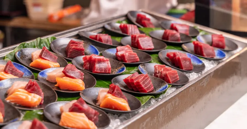 東港黑鮪魚直送大倉久和！黑鮪魚全魚料理、吃貨老饕搶先吃一波。