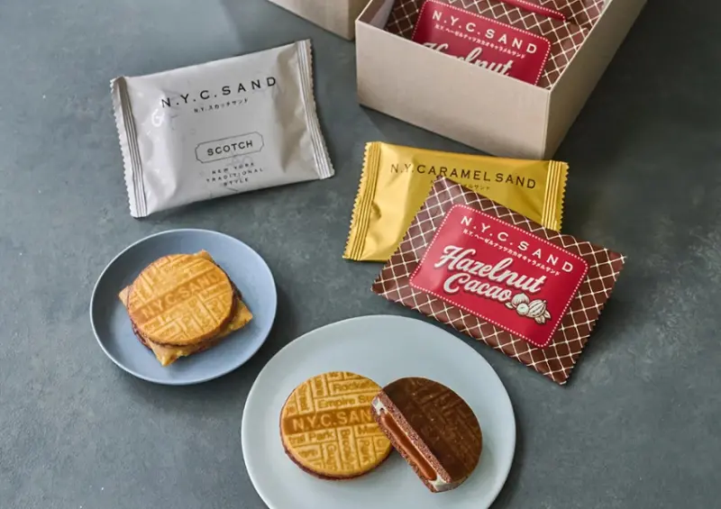 羽田機場必買伴手禮！N.Y.C. SAND 東京車站也有，冬季限定 榛果可可焦糖夾心 必吃。