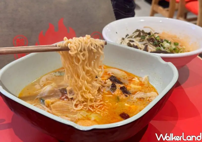 海底撈新品牌「圈粉舖子」開了！自助麻辣燙50元開吃，信義區美食加一。