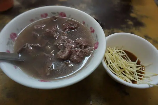 │食記│台南/石精臼牛肉湯-早餐也可以吃牛肉湯~~