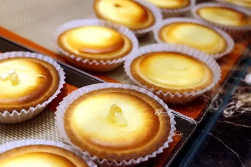 【市政府站】安普蕾修~當季限量愛文芒果起士塔 未開店即現排隊人龍