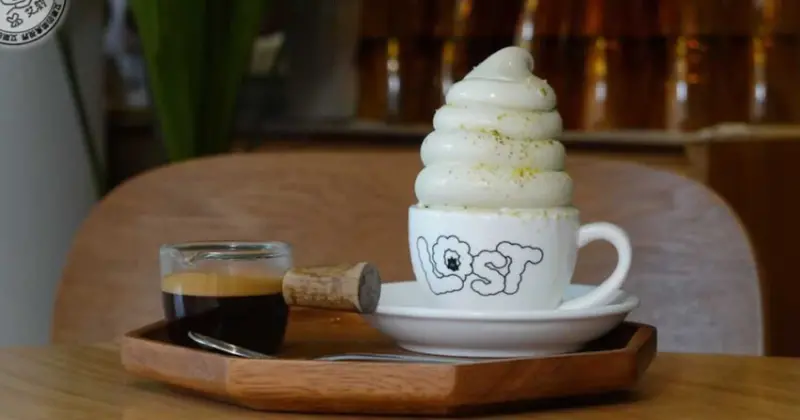 西門町咖啡廳推薦！Lost and Found西門店限定開心果阿芙加朵，早午餐必吃。