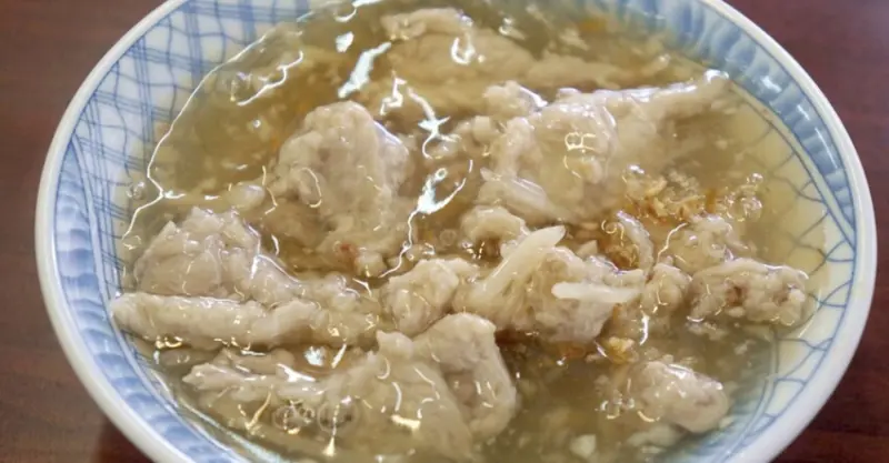 宜蘭蒜味肉焿（五女兒的店）～北門蒜味傳承，附設停車場超方便！在地人最愛的美味