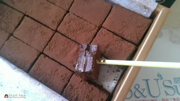 台南美食│S&USucre 甜點工作室。華麗質感生巧克力