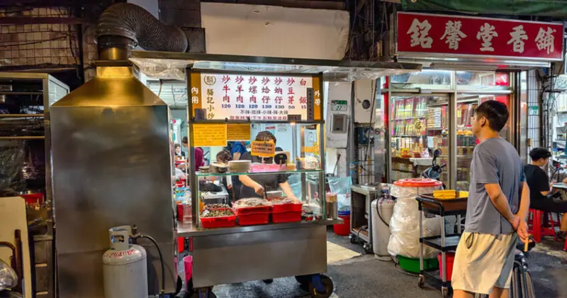 信義安和站美食！大安區高CP值小吃 駱記小炒，米其林必比登也推薦。