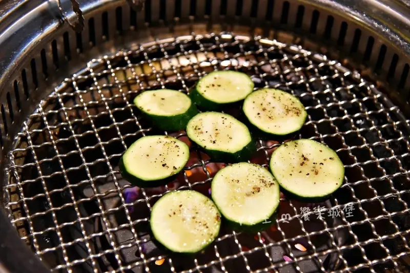東區燒肉推薦 豆町村燒肉 ll 國父紀念館美食，嚴選新鮮頂級